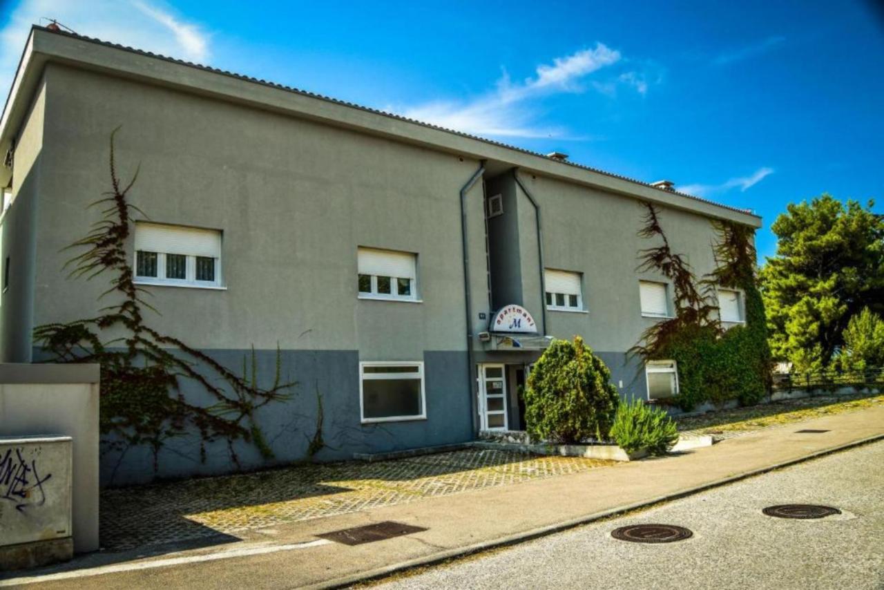 Apartments M Split Exteriör bild